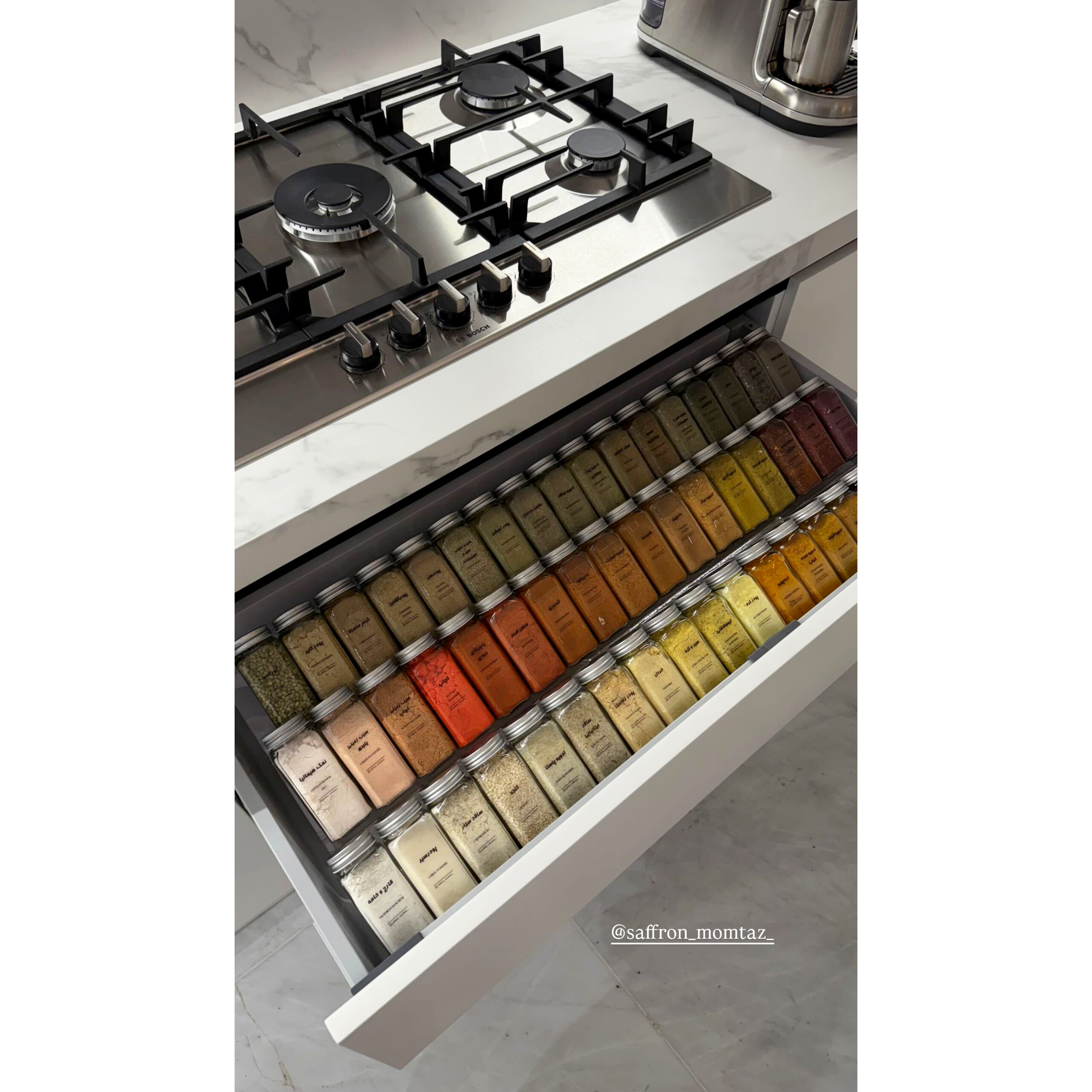 پک مونا جون